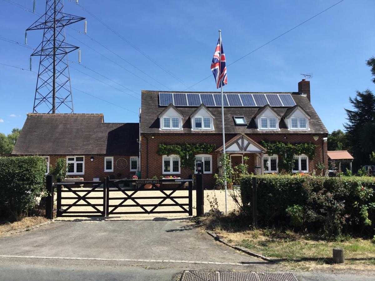 Oaks Barn Villa Chinnor Exterior photo