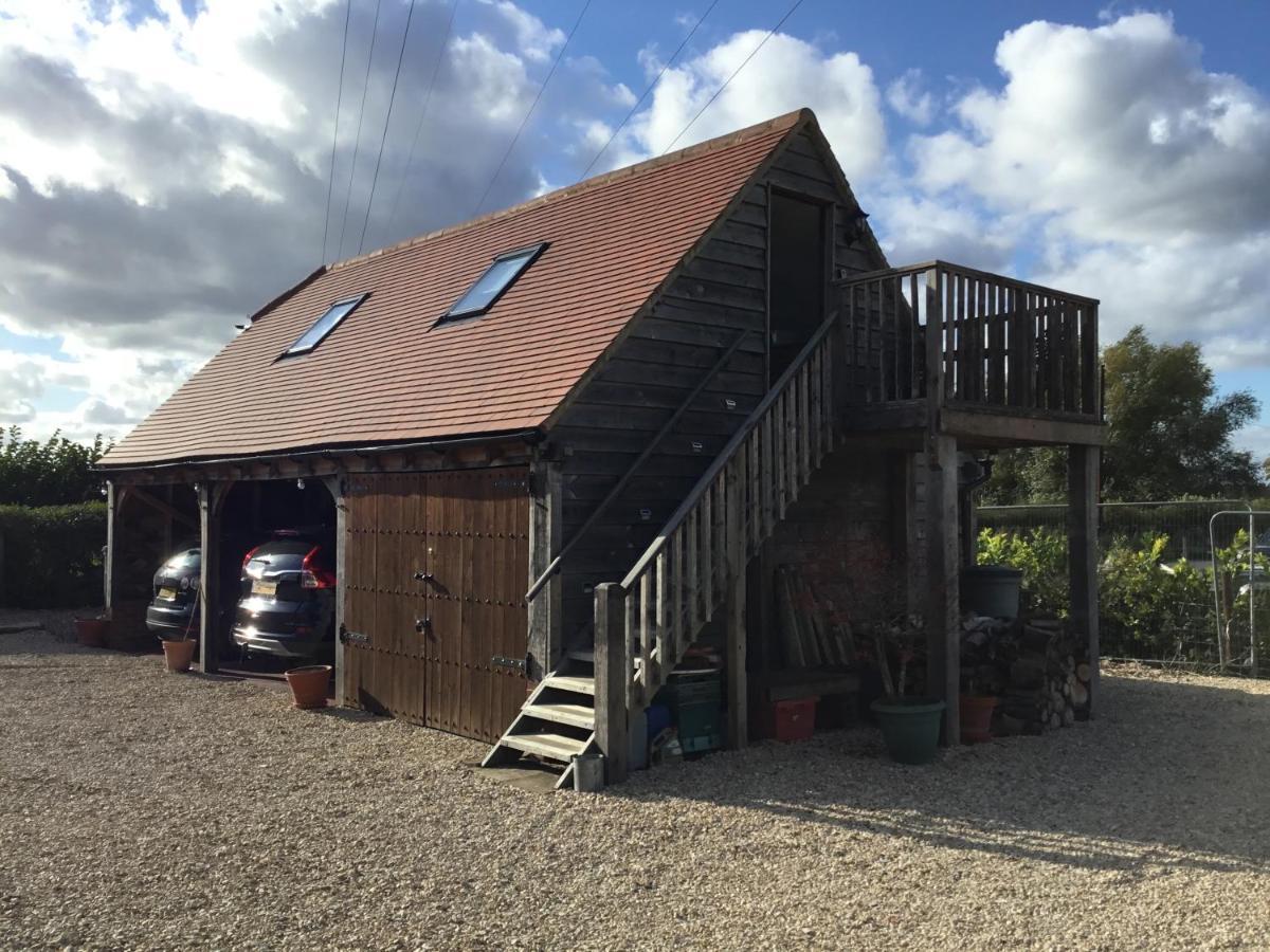 Oaks Barn Villa Chinnor Exterior photo